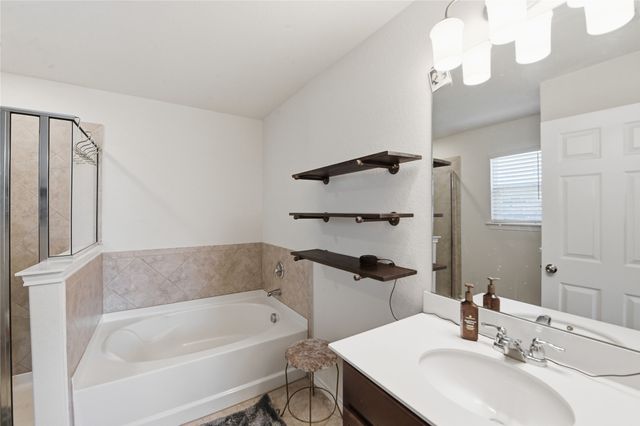 6024 Misty Breeze Drive, Fort Worth, TX 76179