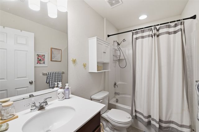 6024 Misty Breeze Drive, Fort Worth, TX 76179