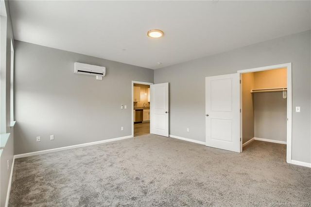 9 Steele Boulevard 201, Berlin, CT 06037