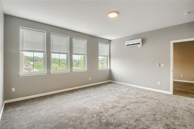 9 Steele Boulevard 201, Berlin, CT 06037