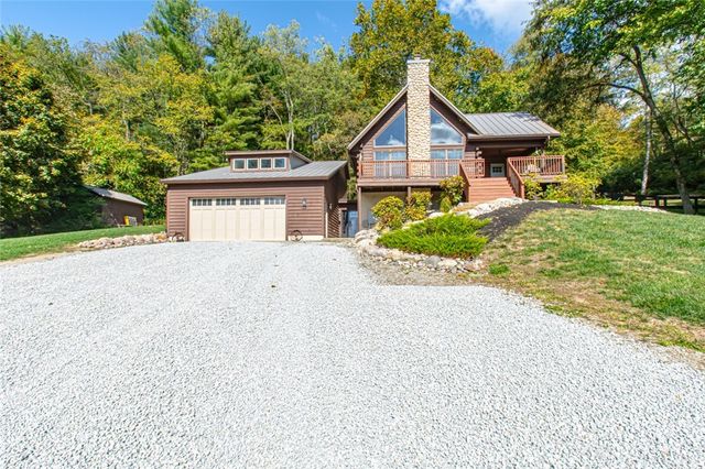 2538 State Route 725, Sugarcreek Twp, OH 45370