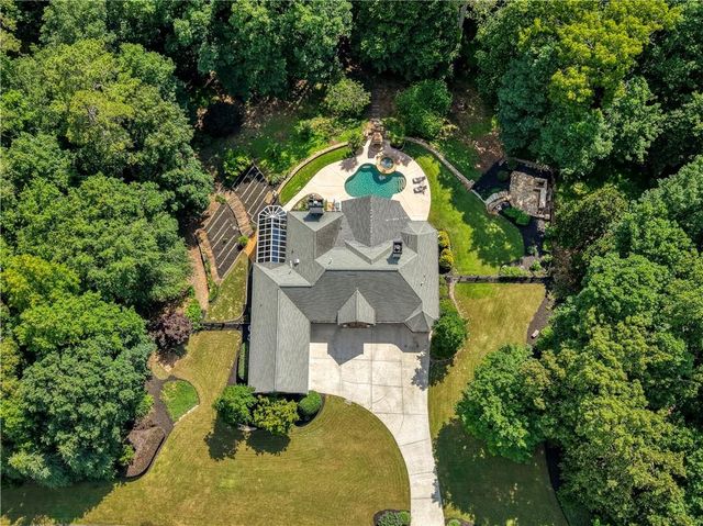 8320 Glen Lake Drive, Cumming, GA 30028