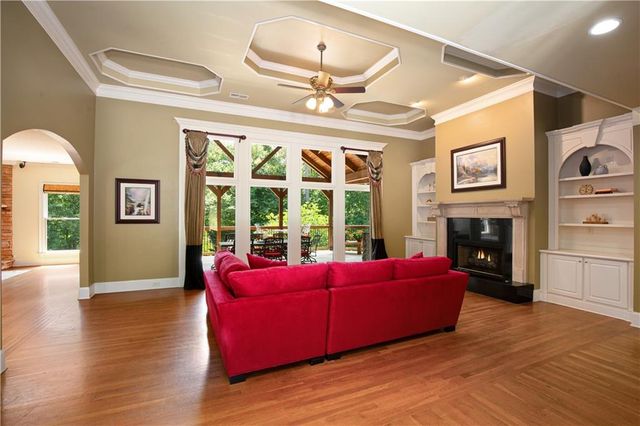 8320 Glen Lake Drive, Cumming, GA 30028
