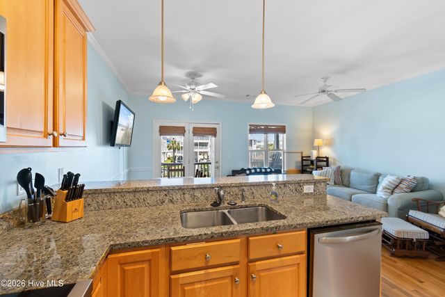 19 Causeway Drive Ste F, Ocean Isle Beach, NC 28469