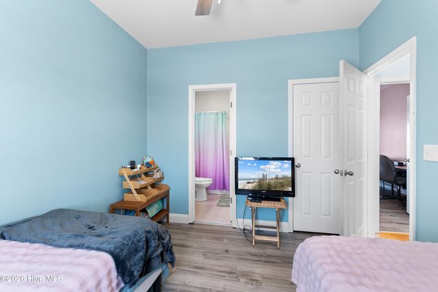 19 Causeway Drive Ste F, Ocean Isle Beach, NC 28469