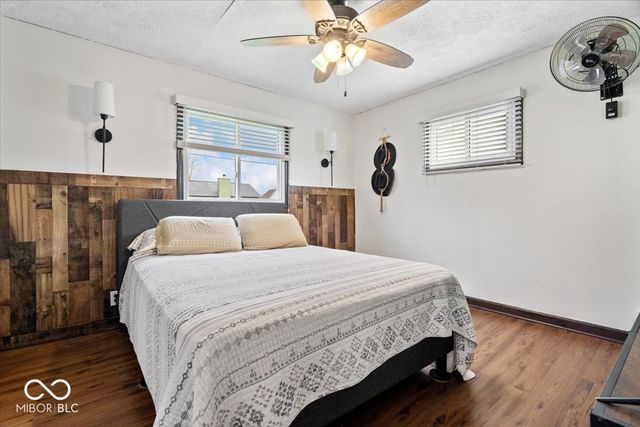 53 Crestview Drive, Greenwood, IN 46143