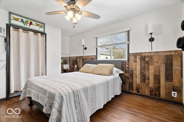 53 Crestview Drive, Greenwood, IN 46143