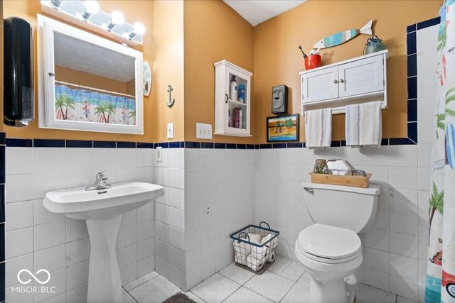 53 Crestview Drive, Greenwood, IN 46143