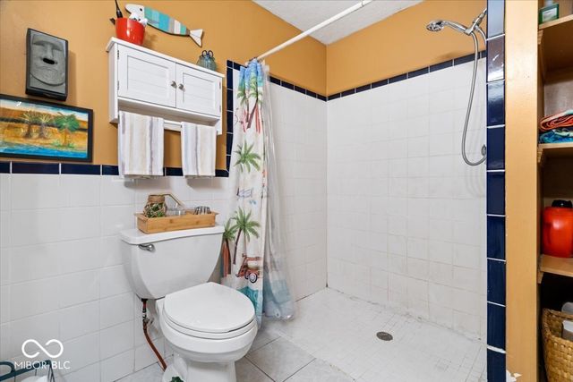 53 Crestview Drive, Greenwood, IN 46143