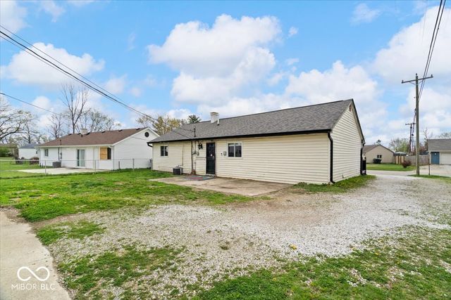 53 Crestview Drive, Greenwood, IN 46143