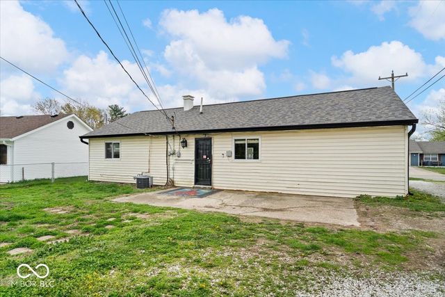 53 Crestview Drive, Greenwood, IN 46143