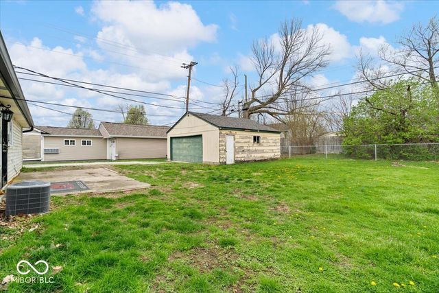 53 Crestview Drive, Greenwood, IN 46143