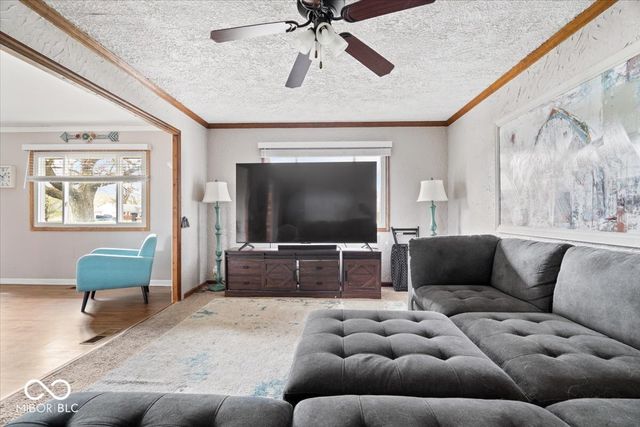 53 Crestview Drive, Greenwood, IN 46143