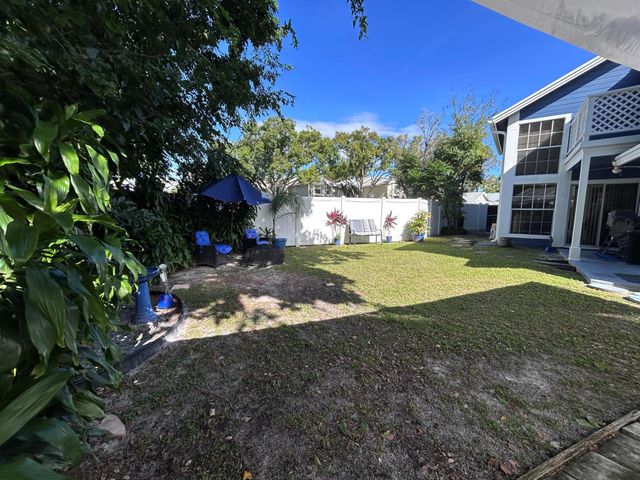21437 54th Drive S, Boca Raton, FL 33486