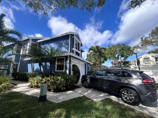 21437 54th Drive S, Boca Raton, FL 33486