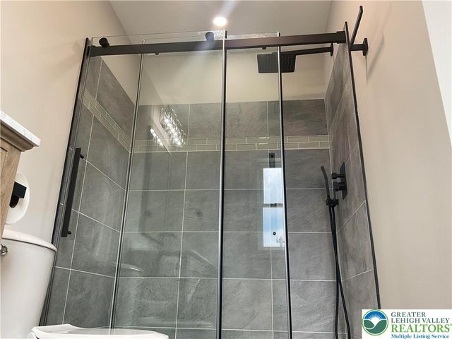 2827 Willow, North Whitehall Twp, PA 18037