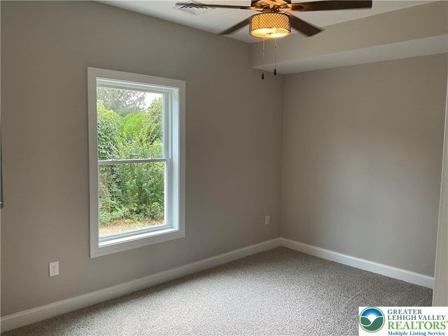 2827 Willow, North Whitehall Twp, PA 18037