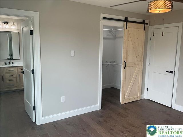 2827 Willow, North Whitehall Twp, PA 18037