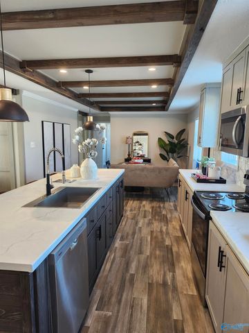 123 County Road 55, Rogersville, AL 35652