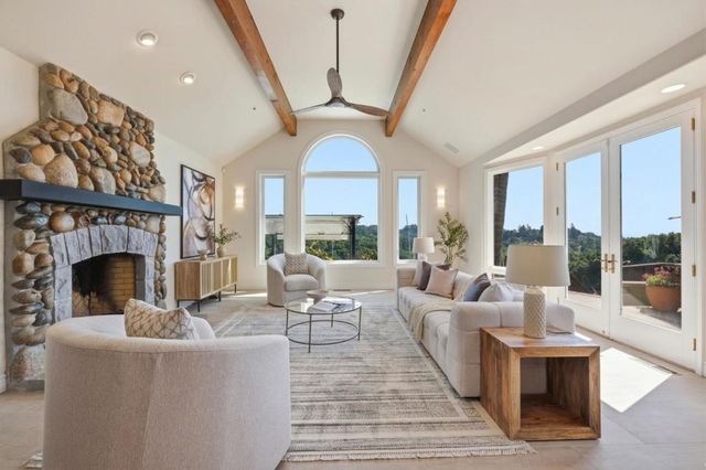 380 Mockingbird Ridge Road, Watsonville, CA 95076