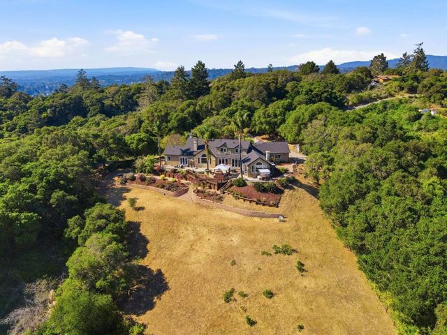 380 Mockingbird Ridge Road, Watsonville, CA 95076