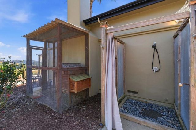 380 Mockingbird Ridge Road, Watsonville, CA 95076