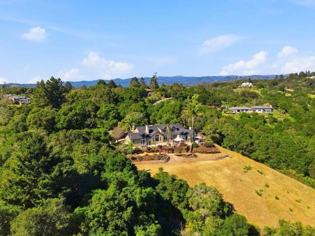 380 Mockingbird Ridge Road, Watsonville, CA 95076