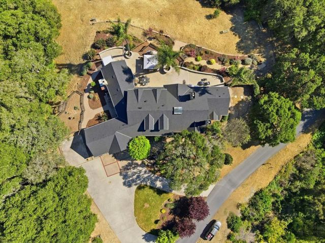 380 Mockingbird Ridge Road, Watsonville, CA 95076