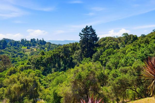 380 Mockingbird Ridge Road, Watsonville, CA 95076