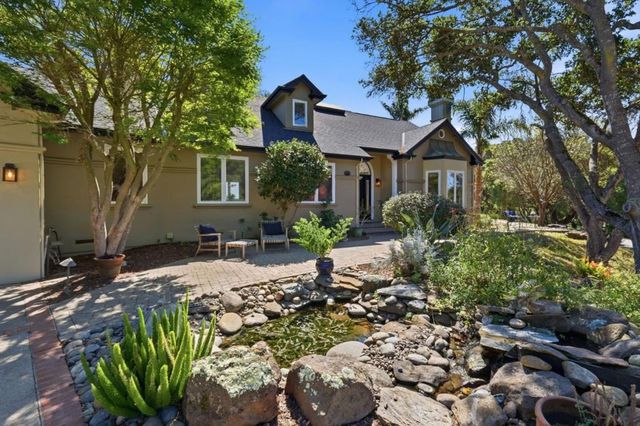 380 Mockingbird Ridge Road, Watsonville, CA 95076