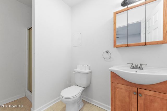 416 Shadowlawn Court, D'iberville, MS 39540