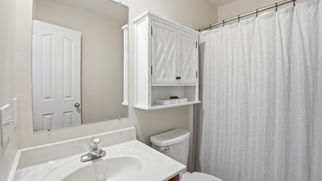 2877 Sixteenth Model Rd, Manchester, TN 37355