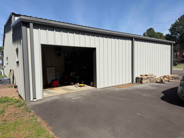 225 Stinson Drive, Clinton, AR 72031