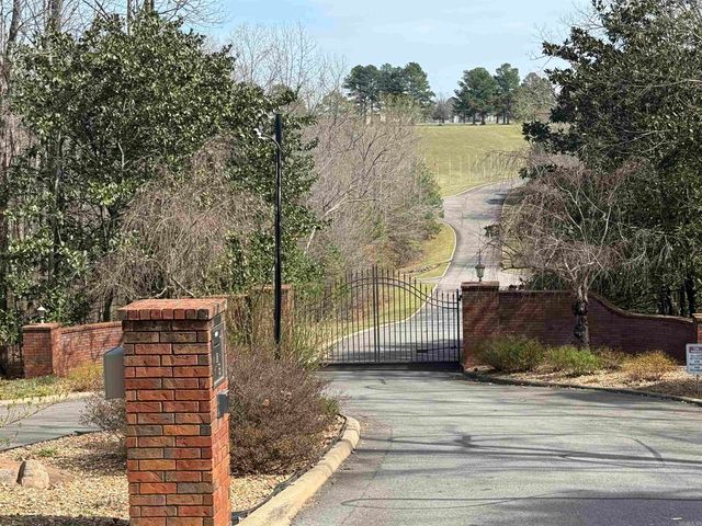 225 Stinson Drive, Clinton, AR 72031