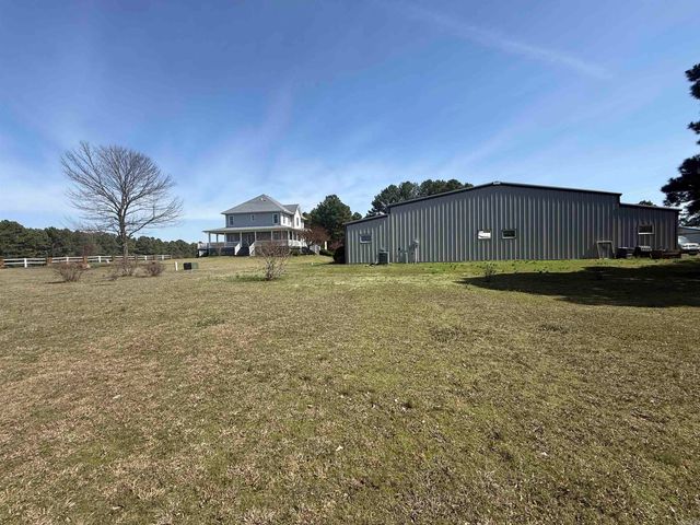 225 Stinson Drive, Clinton, AR 72031