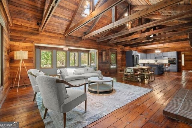 212 Hickory Oak Hollow, Cumming, GA 30040
