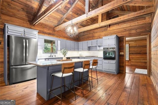 212 Hickory Oak Hollow, Cumming, GA 30040