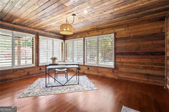 212 Hickory Oak Hollow, Cumming, GA 30040