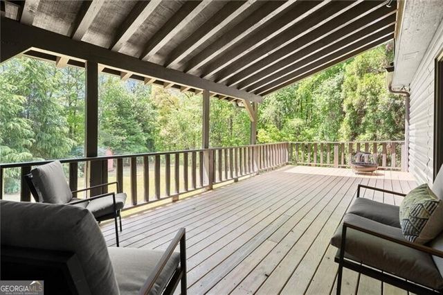 212 Hickory Oak Hollow, Cumming, GA 30040