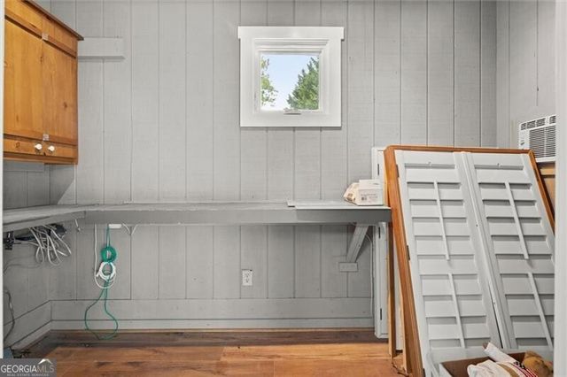 212 Hickory Oak Hollow, Cumming, GA 30040