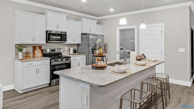 214 Crane Hollow Lane, Huntsville, AL 35811