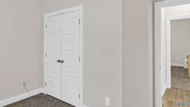 214 Crane Hollow Lane, Huntsville, AL 35811