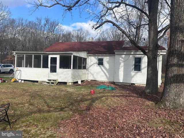 1419 SHADY REST RD, Shady Side, MD 20764