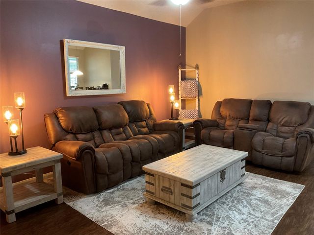 11363 Burning Tree Drive, Montgomery, TX 77356