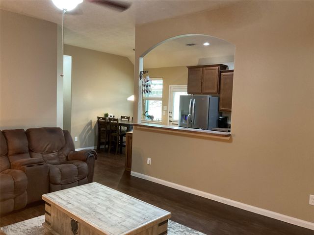 11363 Burning Tree Drive, Montgomery, TX 77356