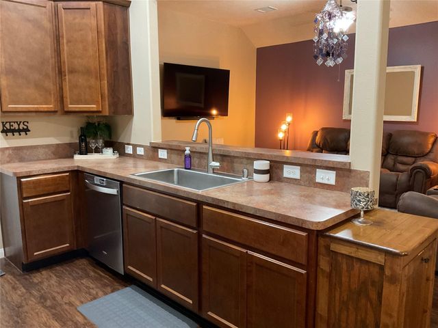11363 Burning Tree Drive, Montgomery, TX 77356