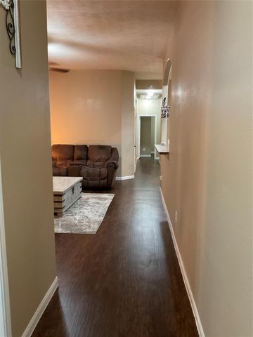 11363 Burning Tree Drive, Montgomery, TX 77356