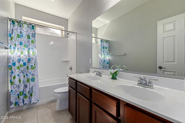 21388 N LILES Lane, Maricopa, AZ 85138