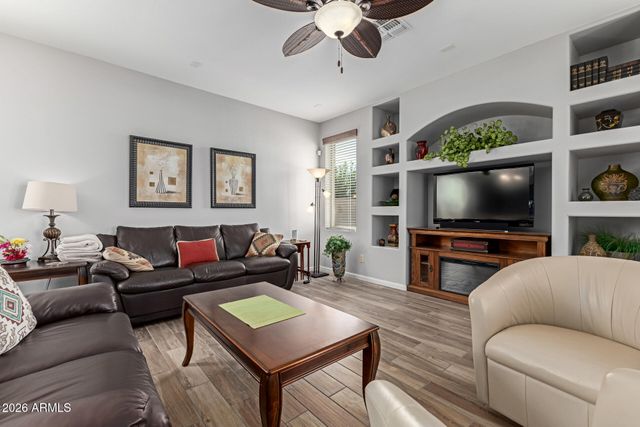 21388 N LILES Lane, Maricopa, AZ 85138