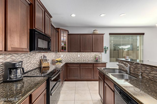 21388 N LILES Lane, Maricopa, AZ 85138